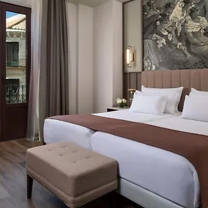Hotel Nh Collection Victoria Grenade
