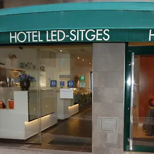 Hotel Led ***